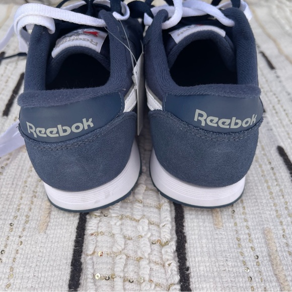 Reebok Classic Suede Navy Sneakers Women’s Size 9.5 - Picture 6 of 7